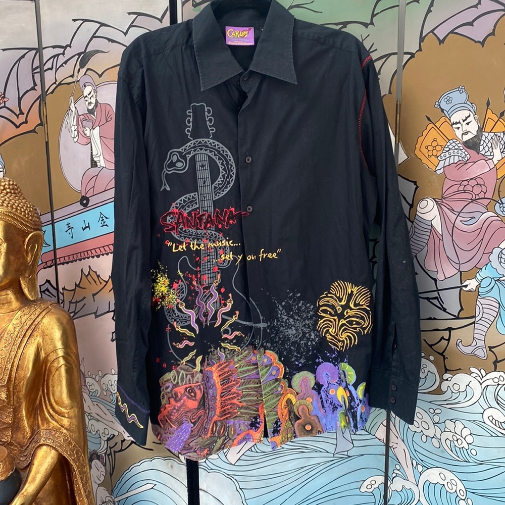 Very unique carlos Santana mens XL shirt
